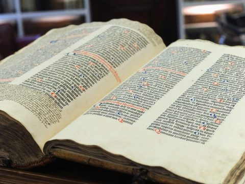 Egymillió euró fölött kelt el egy Gutenberg-biblia