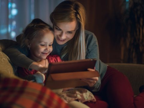 Minden második kétéves kütyüzik