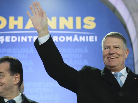 Klaus Iohannis államfő újévi üdvözlete