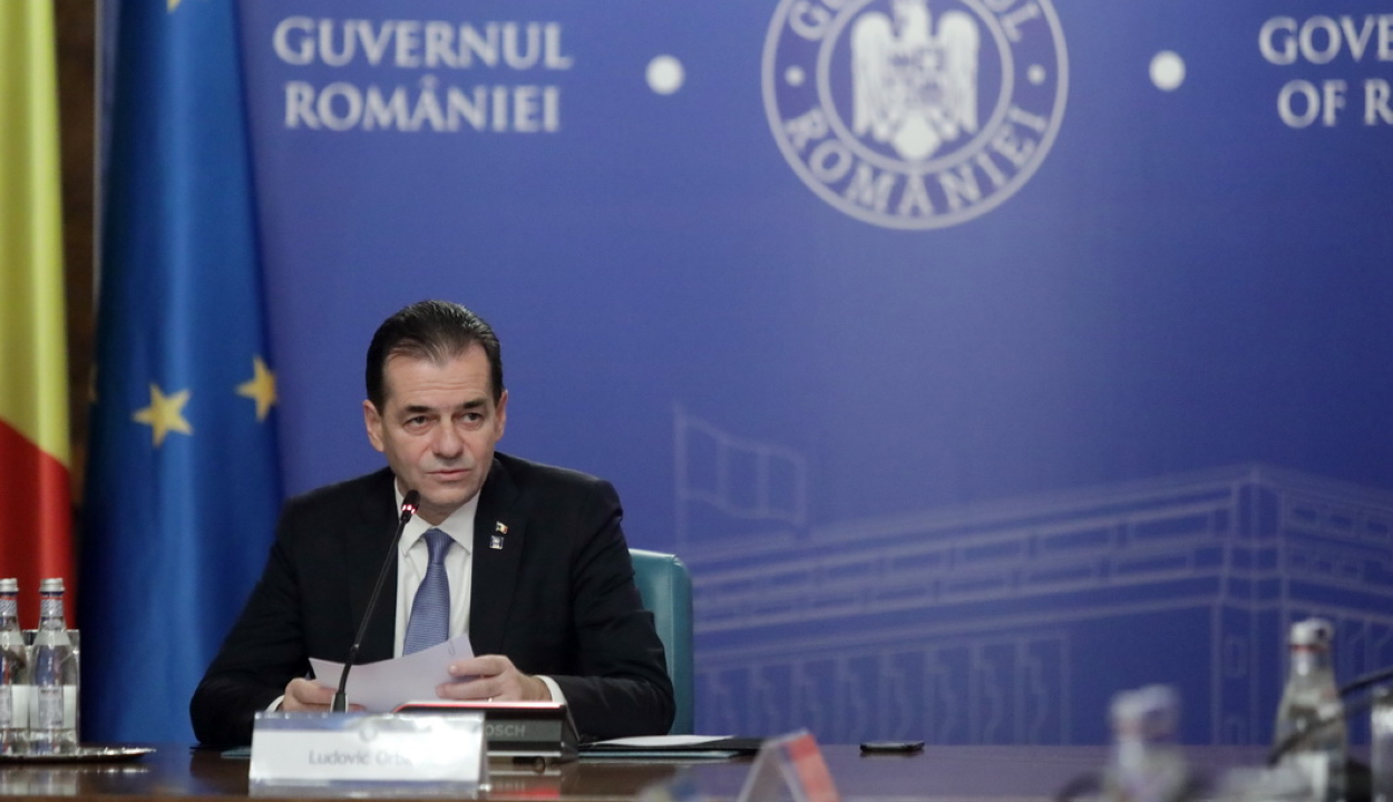 Orban: jóhiszeműségük jeléül a parlamenti képviselők mondjanak le különnyugdíjukról