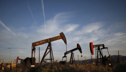 Négyéves mélypontjához közelít az olaj ára