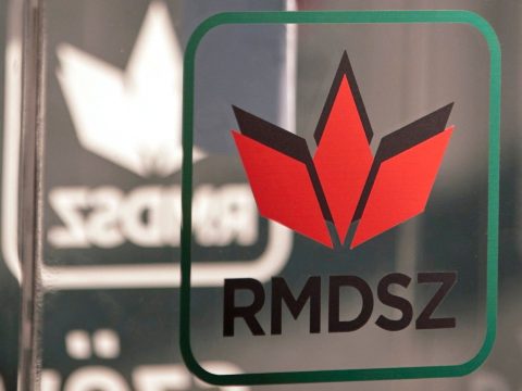 RMDSZ: kettős mércét alkalmaz a kormány az ország állampolgáraival szemben