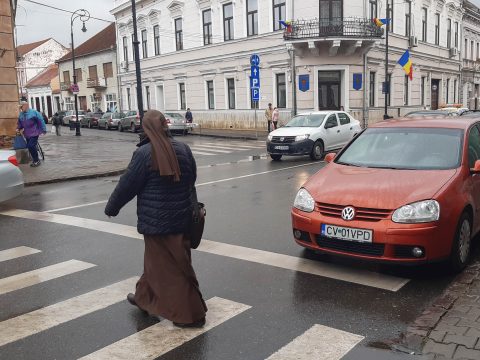 Veszélyes takarásban