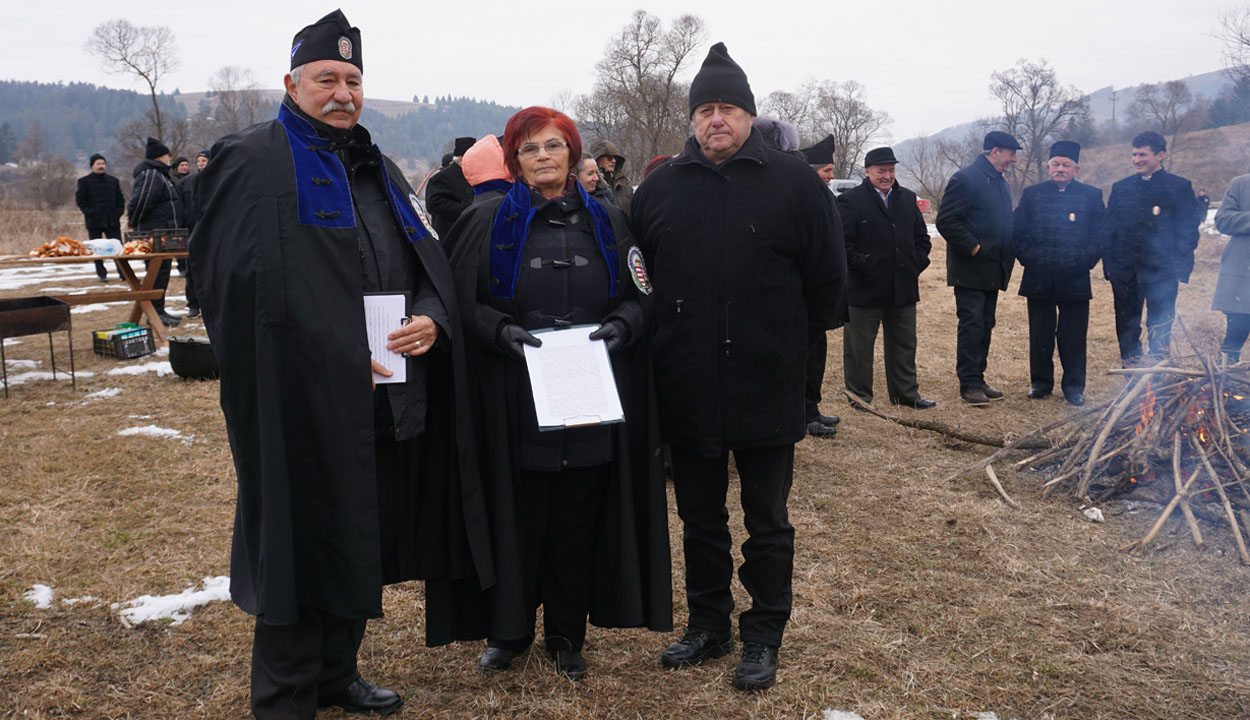 A doni áldozatokra emlékeztek