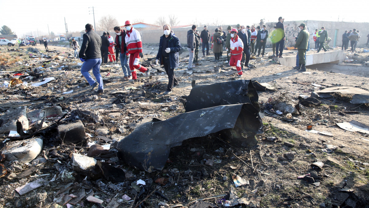 Még a levegőben kigyulladhatott a lezuhant ukrán gép