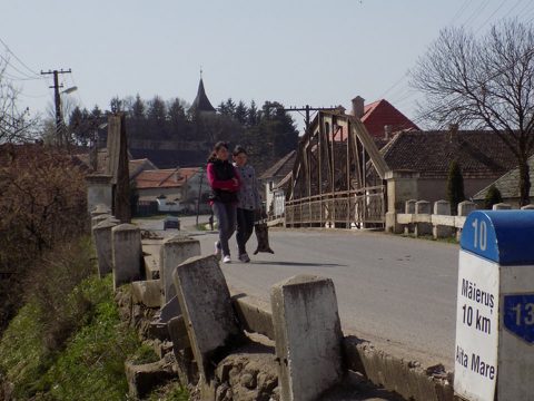 Bukarest nem siet pénzt adni