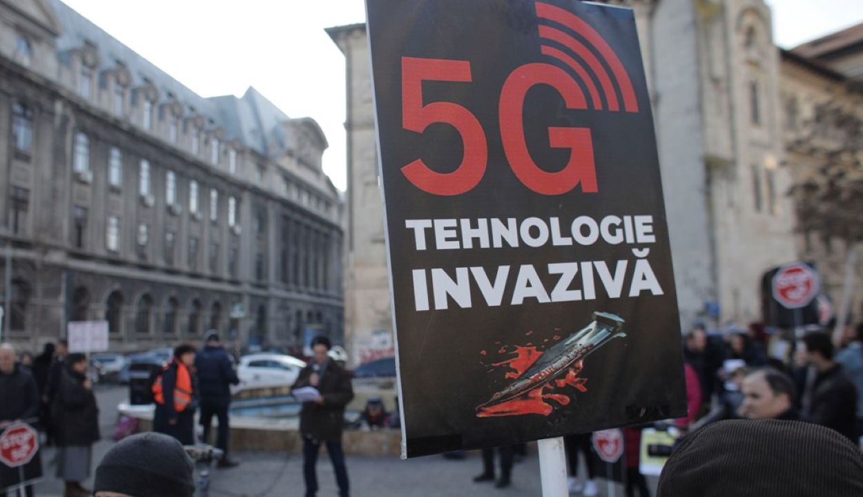 Az 5G hálózat bevezetése ellen tiltakoztak Bukarestben