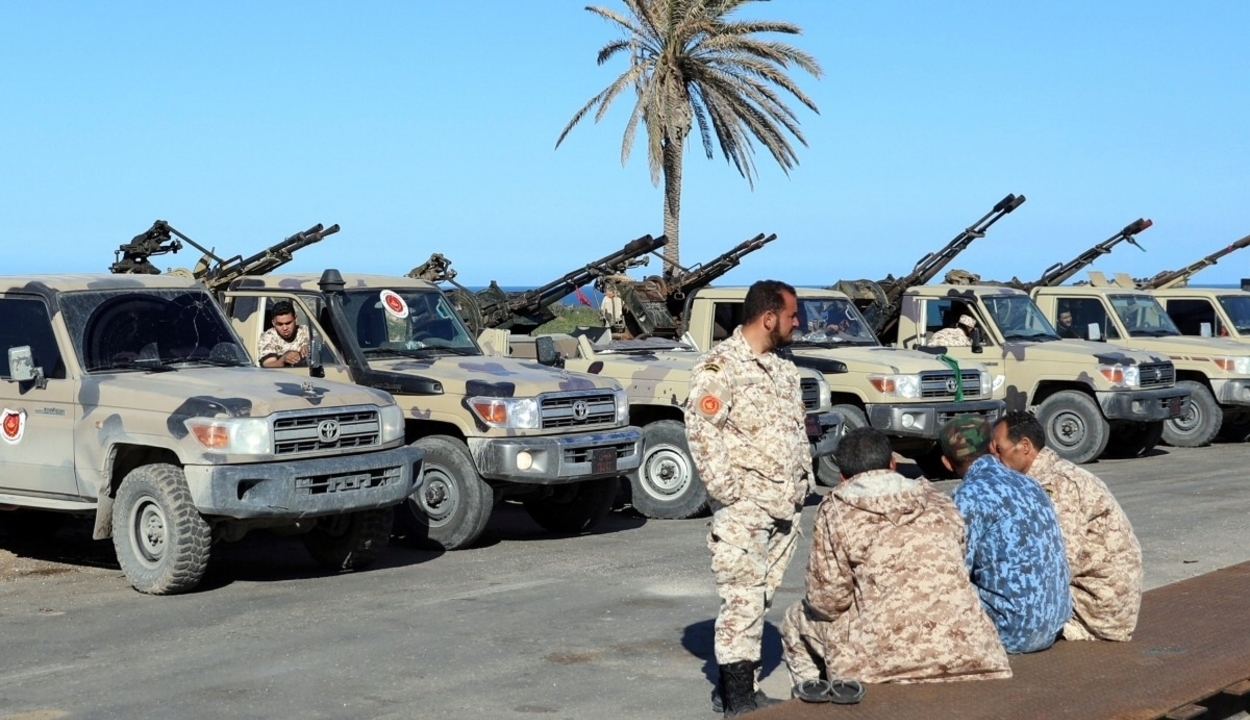 Elindultak Líbiába a török katonák
