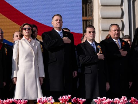 A demokrácia megnyilvánulásának tekinti Johannis és Orban, hogy lehurrogták beszédjüket Iaşi-ban