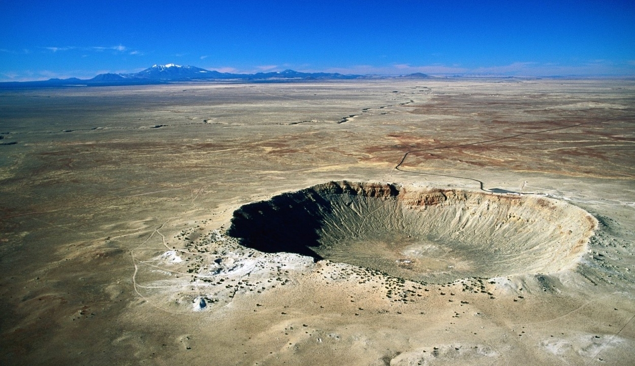 Megtalálták a 800 ezer éves óriásmeteor kráterét
