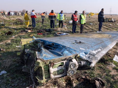 Egy új videó szerint két rakétát lőtt ki Irán az ukrán repülőgépre