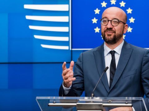 Charles Michel: előbb vagy utóbb szankciókat kell kivetni az orosz olajra és gázra