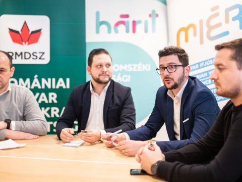 HÁRIT: rendezvények helyett egészség
