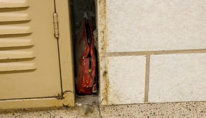Egy 1957-ben elhagyott pénztárcát találtak egy ohiói iskolában
