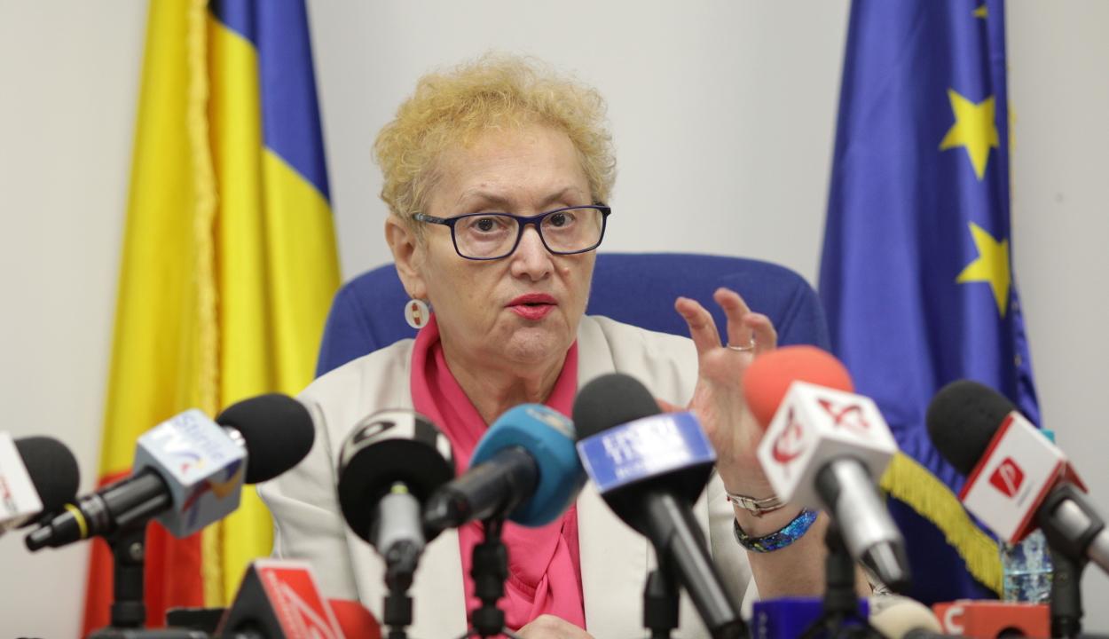 FRISSÍTVE: Benyújtotta a PNL a Renate Weber ombudsman menesztésére vonatkozó igénylést
