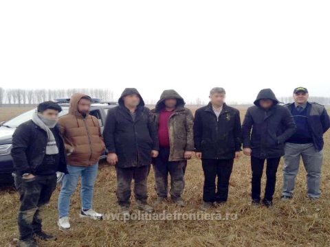 Moldovából gumicsónakon érkező határsértőket tartóztattak fel a határrendészek