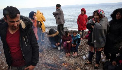 Már 13 ezer ember torlódott össze a görög-török határon