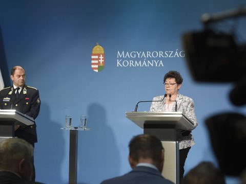 Sikerült lassítani a koronavírus terjedését Magyarországon