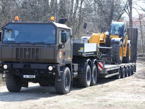 Tábori kórházat épít Bukarestben a román hadsereg