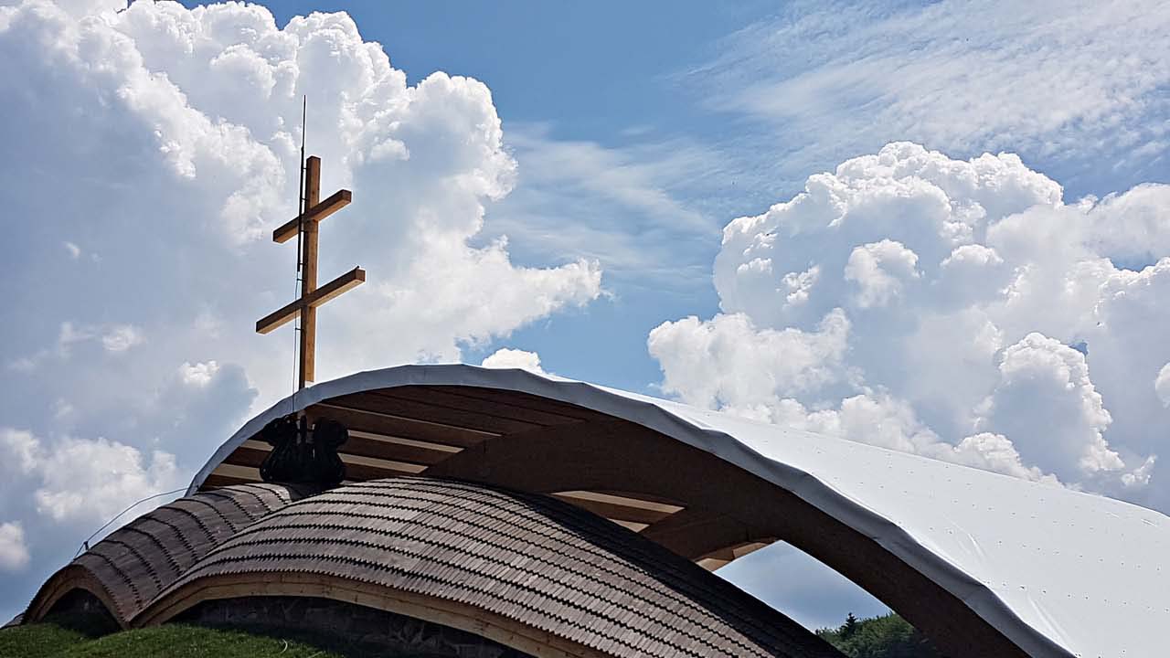 Zarándokok nélkül, a kegytemplomban tartják meg a csíksomlyói búcsút