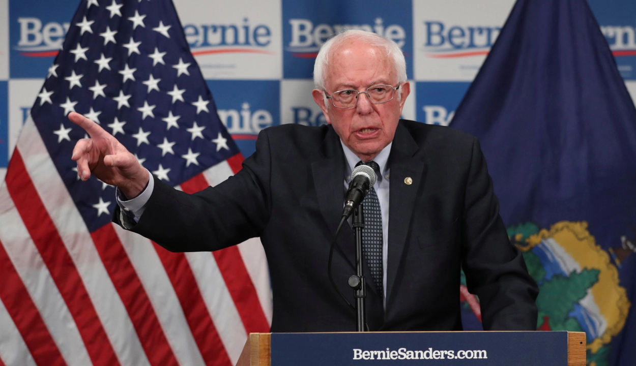 Sanders felfüggesztette kampányát az elnökjelöltségért