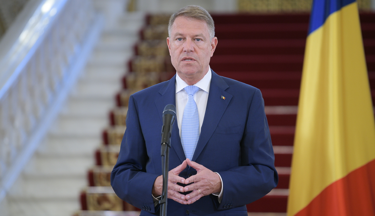 Iohannis szerint továbbra is éberségre és fegyelemre van szükség, mert a járványgörbe stagnál