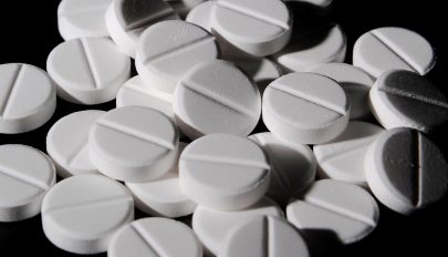 Sürgősségi eljárással újrakezdi a paracetamol gyártását egy iași-i gyógyszergyár