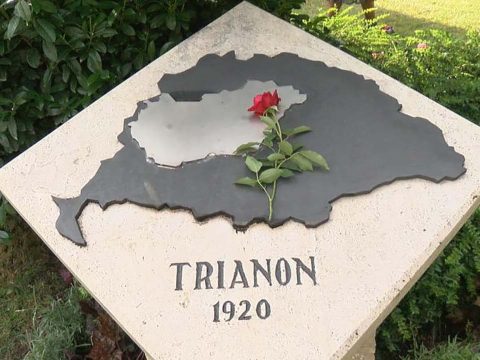 Politikusaink üzennek Trianon kapcsán