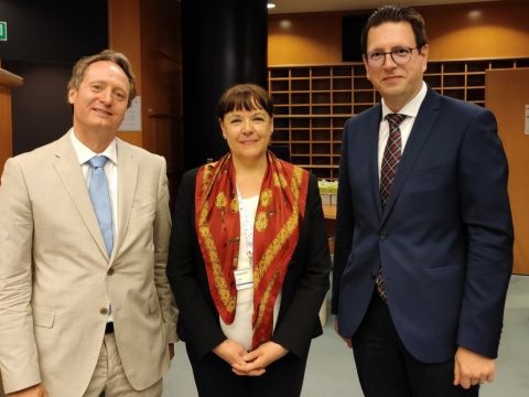 Megegyeztek Brüsszelben a polgári kezdeményezések határidejének meghosszabbításáról