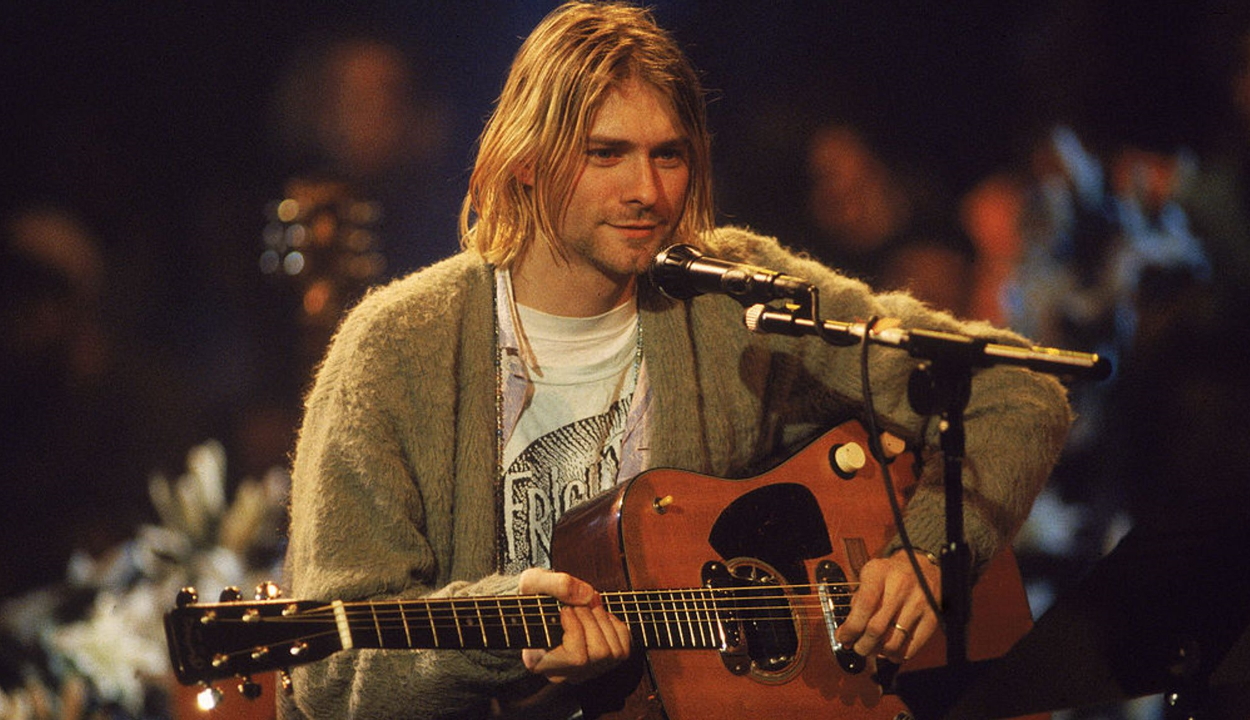 Aukciós csúcsot döntött Kurt Cobain gitárja