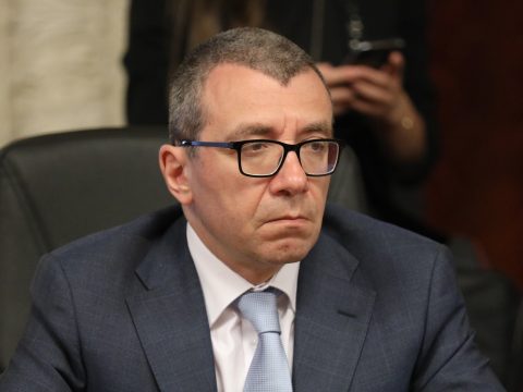 Felmentették a korrupciós vádak alól Mihai Voicu liberális törvényhozót