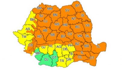 Narancssárga riasztást adtak ki 37 megyére felhőszakadás és vihar veszélye miatt