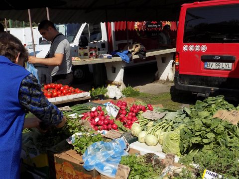 Mezőgazdasági miniszter: a termelők továbbra is értékesíthetik termékeiket a piacokon