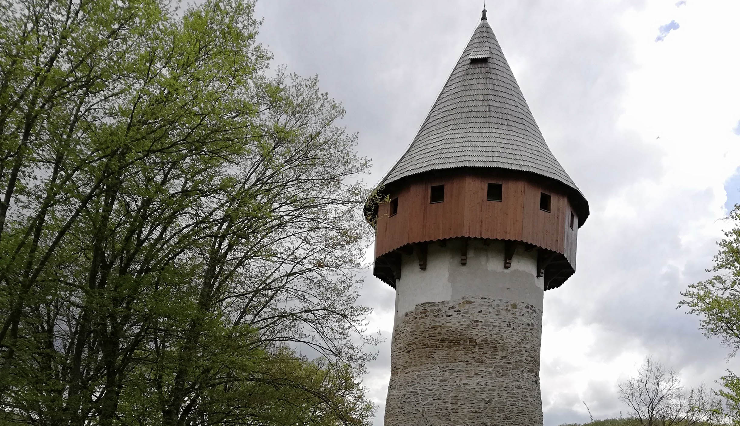 Várak és erődtemplomok