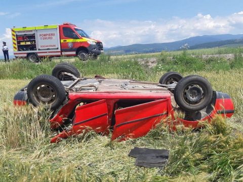Baleset Imecsfalva és Zabola között – 12 személyt szállítottak kórházba