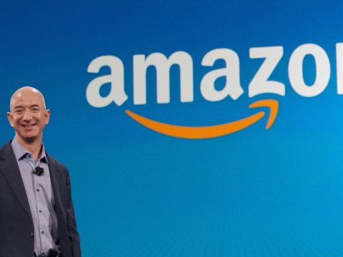 Az Amazon internetes vállalat soha nem látott profitra tett szert az év második negyedében