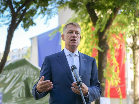 Iohannis: a parlament sürgősségi eljárással tárgyalja meg a karantén és elkülönülés törvényét