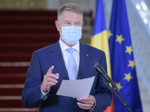 Iohannis közvetve az RMDSZ-t is vádolta az egészségügyi válság kiprovokálásával