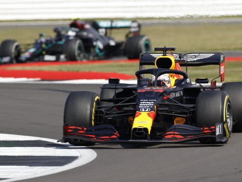 Forma-1: Verstappen nyert a 70. évforduló Nagydíját