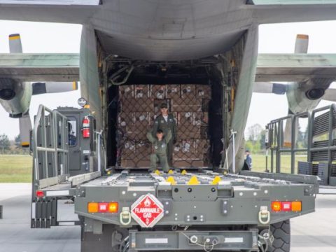 Nyolc tonna egészségügyi felszerelést küld Románia Libanonba