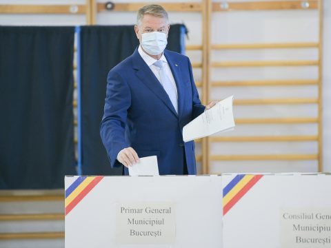 Iohannis: nagyon fontos, hogy elmenjünk szavazni