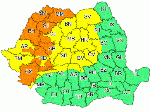 Narancssárga riasztást adtak ki 11 megyére a várható heves esőzések miatt