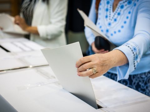 Így reagáltak a nagy pártok elnökei a választások előzetes eredményeire