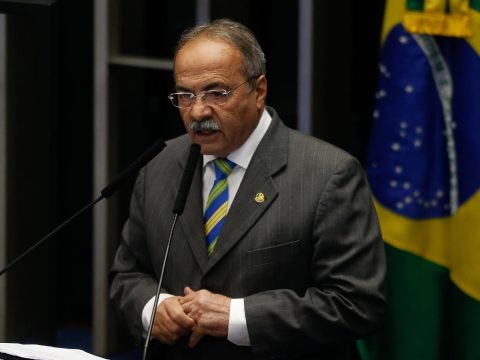 Egy politikus fenekében akadtak rá bankjegyekre a brazil rendőrök
