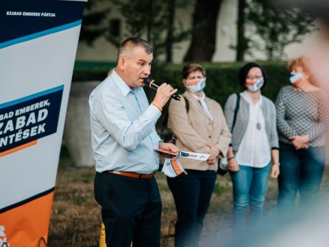 Saját frakciója szólította fel lemondásra Székelyudvarhely polgármesterét