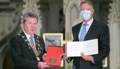 Ottó császár díjat kapott Németországban Klaus Iohannis államfő