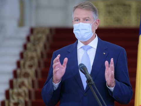 Iohannis: jelenleg összesen 3065 intenzív terápiás ágy van a romániai kórházakban