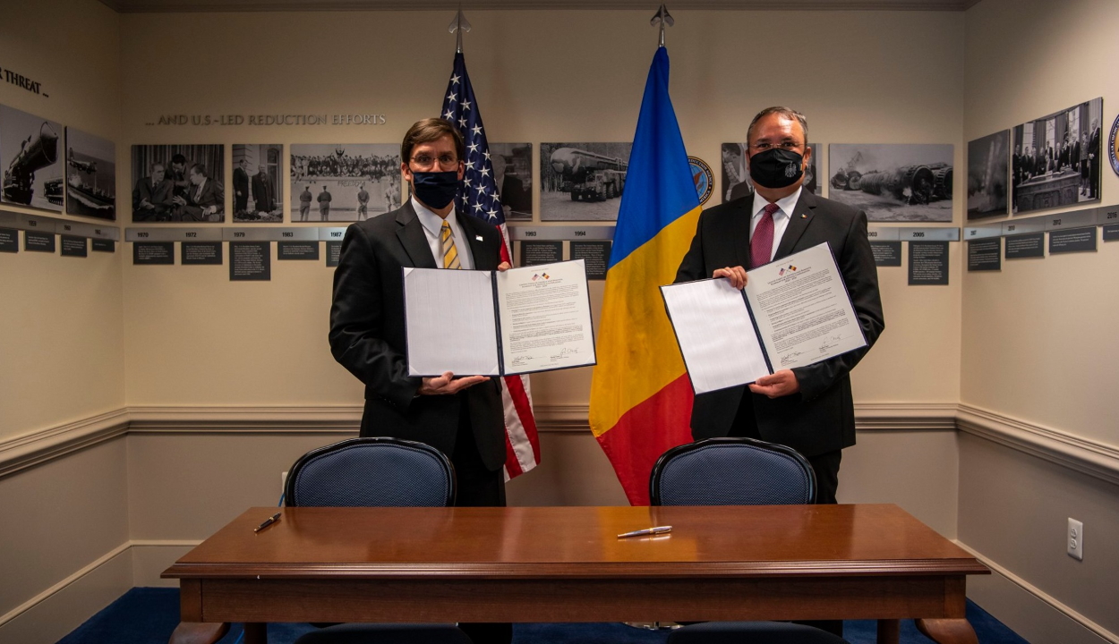 Aláírták az amerikai–román közös védelmi célkitűzésekről szóló megállapodást
