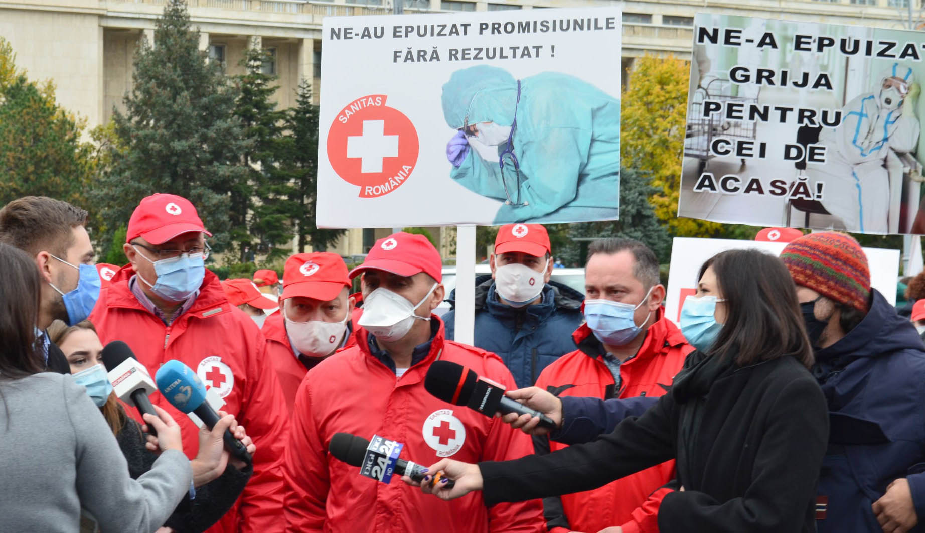 Nagyszabású tüntetésre készül a Sanitas