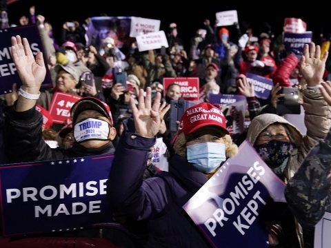 Donald Trumpért tüntettek támogatói